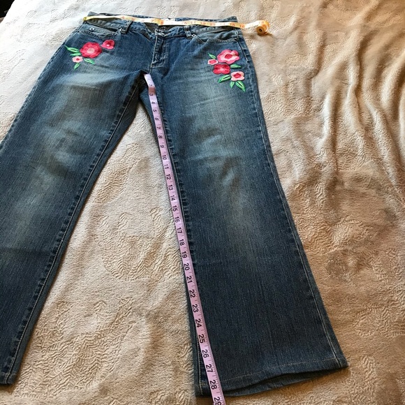 NWOT Michael Kors straight jeans pink flowers embroidered Size 6 30 x 28 - Picture 8 of 10